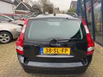 Volvo V50 2.4i Momentum 170PK Automaat, Gebruikt, 700 kg, Zwart, 2435 cc