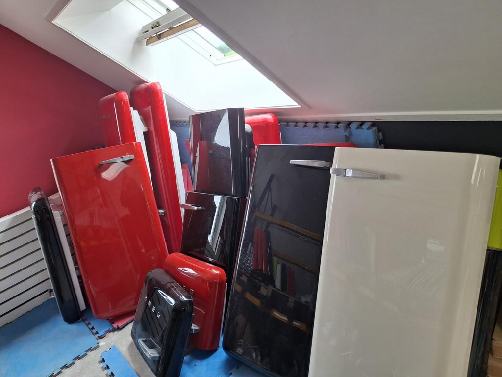 Diverse Smeg koelkast onderdelen voor schappelijke prijzen!, Witgoed en Apparatuur, Koelkasten en IJskasten, 200 liter of meer