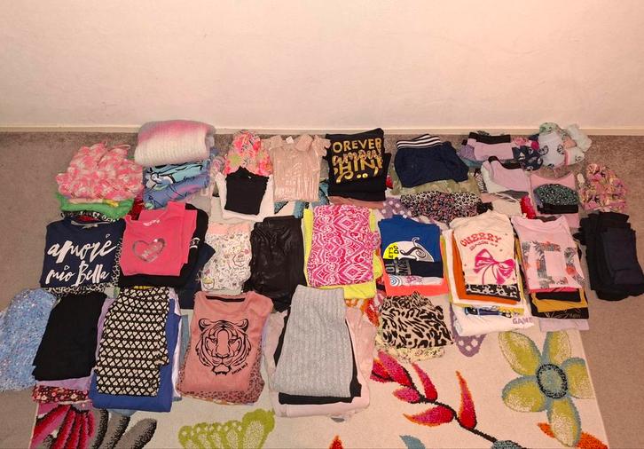 Heel groot kledingpakket meisjes maat 146/152, Kinderen en Baby's, Kinderkleding | Kinder-kledingpakketten, Gebruikt, Maat 152