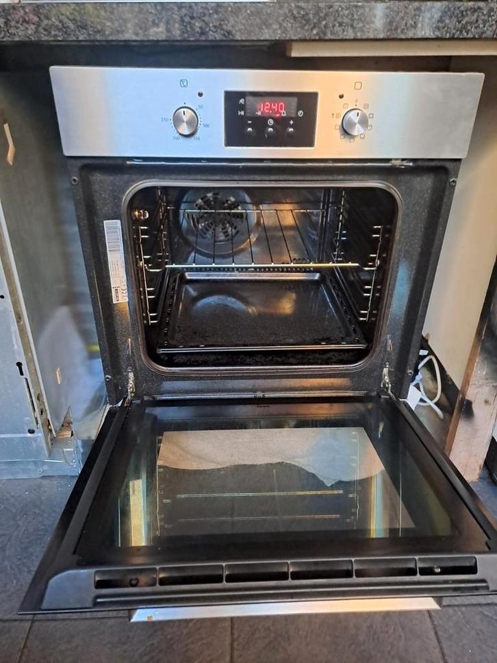 Ikea Framtid OV9 Heteluchtoven., Witgoed en Apparatuur, Ovens, 45 tot 60 cm, Ophalen