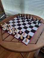 Schaakspel / damspel, Hobby en Vrije tijd, Gezelschapsspellen | Bordspellen, Ophalen of Verzenden, Zo goed als nieuw