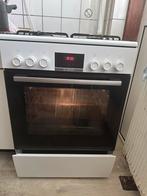 Goedwerkende bosch gasfornuis elektrisch oven, Witgoed en Apparatuur, Fornuizen, Gebruikt, Hete lucht, Energieklasse A of zuiniger
