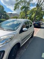 Citroën C1 1.0i 68PK 5D 2013 Grijs, Auto's, Voorwielaandrijving, Euro 5, Stof, 4 stoelen