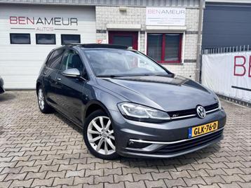 Volkswagen Golf 1.0 TSI Pano/ APP CarPlay/ Alcantara beschikbaar voor biedingen