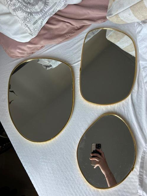 Set van 3 Organisch Vormgegeven Spiegels – Gouden Rand, Huis en Inrichting, Woonaccessoires | Spiegels, Zo goed als nieuw, Minder dan 50 cm