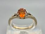 Gouden Vintage ring edelsteen vuuropaal en diamant. 2025/835, 18 tot 19, ., Nieuw, Oranje