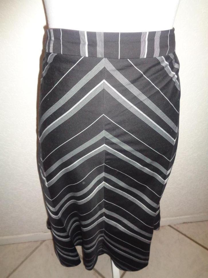 promiss maat 52 taille 54 tot 56 cm, Kleding | Dames, Grote Maten, Zo goed als nieuw, Rok, Overige kleuren, Ophalen of Verzenden