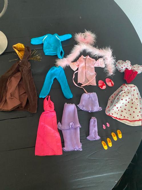 Vintage Barbie Kleding Set Jaren '70/'80, Kinderen en Baby's, Speelgoed | Poppen, Gebruikt, Barbie, Ophalen of Verzenden