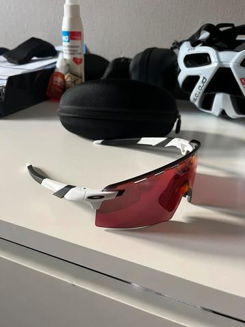 Oakley Encoder Prizm beschikbaar voor biedingen
