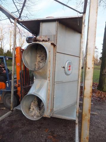 Filterinstallatie voor een stofafzuiging met worm (a30)48 beschikbaar voor biedingen