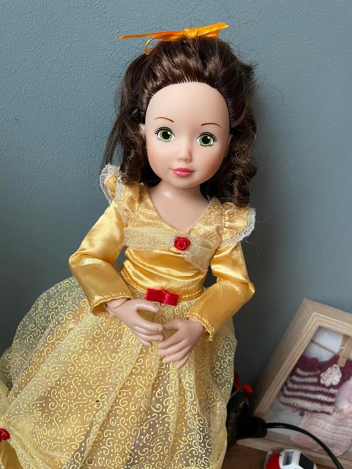 Disney Prinses Belle Pop - Zapf Creation, Kinderen en Baby's, Speelgoed | Poppen, Zo goed als nieuw, Overige typen, Ophalen of Verzenden