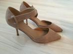 Elegante pumps - Maat 37, Pumps, Beige, Ophalen of Verzenden, Zo goed als nieuw