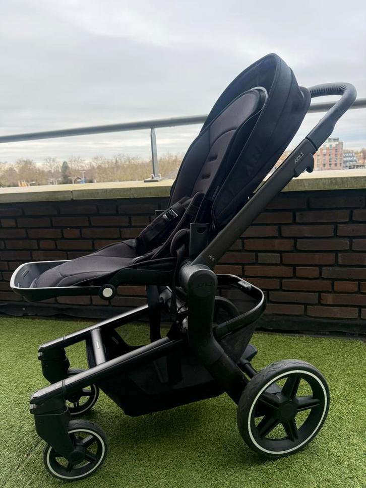 Joolz Hub+ Brilliant Black Kinderwagen, Kinderen en Baby's, Buggy's, Zo goed als nieuw, Overige merken, Zonnekap, Ophalen of Verzenden