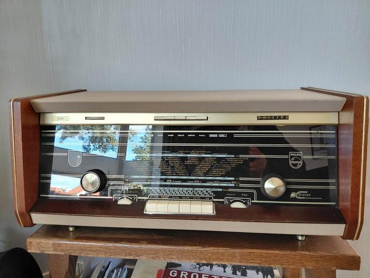 Philips B6X04A buizenradio - Vintage pronkstuk!, Antiek en Kunst, Antiek | Tv's en Audio, Ophalen