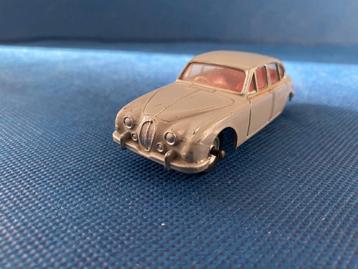 Jaguar 3.4 litre Mark II  1:43 Dinky Toys beschikbaar voor biedingen