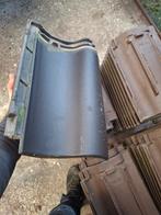 Dakpannen monier, Doe-het-zelf en Verbouw, Dakpannen en Dakbedekking, Ophalen, Steen of Klei, Zwart, 5 tot 10 m²