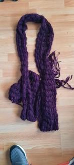 Paarse Gebreide Sjaal, Onbekend, Ophalen of Verzenden, Zo goed als nieuw, Sjaal