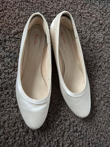 Trouwschoenen maat 41 (7) van Rainbow beschikbaar voor biedingen
