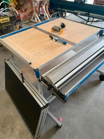 Professionele behanglijmmachine set te huur beschikbaar voor biedingen