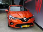 Renault Clio 1.0 TCe INTENS | CAMERA | LED | HALF-LEER | VIR, Voorwielaandrijving, 101 pk, Gebruikt, Leder en Stof