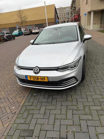 Volkswagen Golf 1.0 Etsi 110pk 7-DSG 2021 Grijs beschikbaar voor biedingen