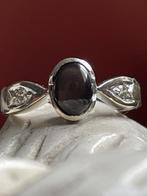 18 karaat witgouden ring met saffier en diamanten, Wit, Ophalen of Verzenden, Zo goed als nieuw, 17 tot 18