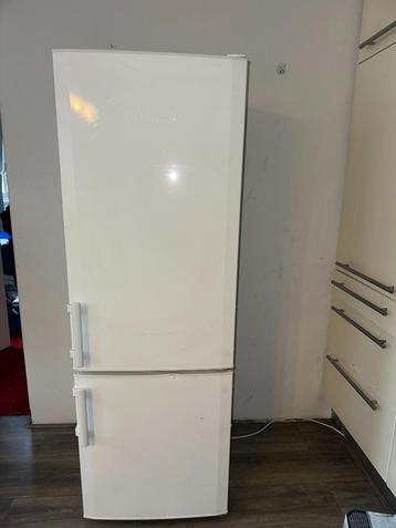 Liebherr CUP 2721 Comfort koelvriescombinatie/fridge freezer beschikbaar voor biedingen