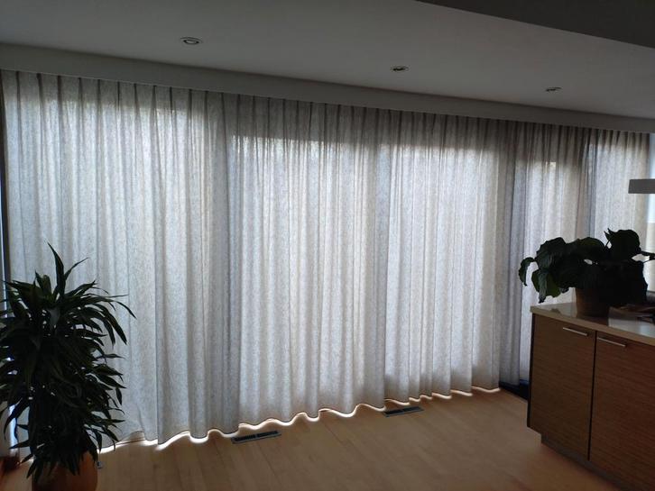 Gordijn woonkamer inbetween, Huis en Inrichting, Stoffering | Gordijnen en Lamellen, Nieuw, 200 cm of meer, 200 cm of meer, Crème