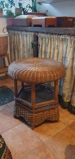 Rotan tafeltje, Ophalen, Gebruikt, Rond, 60 cm of meer