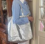 Mooie zilverkleurige shopper van Bergman, Sieraden, Tassen en Uiterlijk, Ophalen of Verzenden, Overige kleuren, Shopper