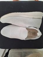 Sneakers wit Hush Puppies maat 40, Kleding | Dames, Schoenen, Ophalen, Gedragen, Wit, Sneakers of Gympen