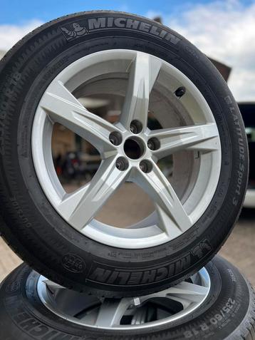 18” Audi Q3 Q5 SQ5 Q7 velgen 5x112 met banden 235/60/18 beschikbaar voor biedingen