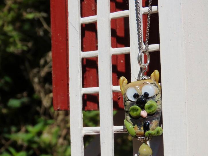 Unieke glashanger, karakter vol dier, origineel&handgemaakt, Sieraden, Tassen en Uiterlijk, Bedels, Nieuw, Overige merken, Glas of Kristal