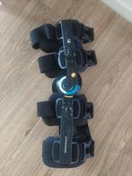 Ossur innovator DLX + kniebrace
Netjes en goed werkend, Ophalen of Verzenden, Zo goed als nieuw