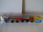Maxi Bajs 4 stuks Vinyl Zweeds modelauto totale lengte 23cm, Ophalen of Verzenden, Nieuw, Auto
