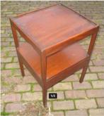 Mooi Speciaal Houten Tafeltje met lade - 46x43x69, Ophalen