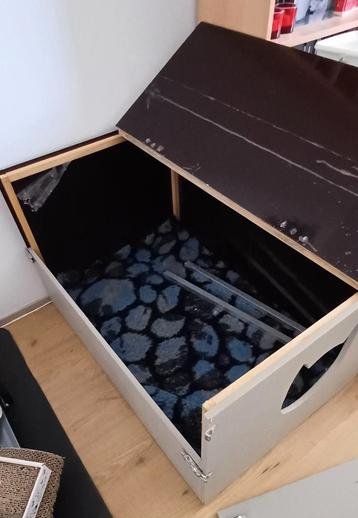 Katten kraamkist, grote maat beschikbaar voor biedingen