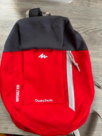 Quechua kleine rugzak beschikbaar voor biedingen