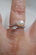 Zilveren ring met echte parel en steentje maat 18.5 nr.129, 18 tot 19, Verzenden, Zo goed als nieuw, Dame