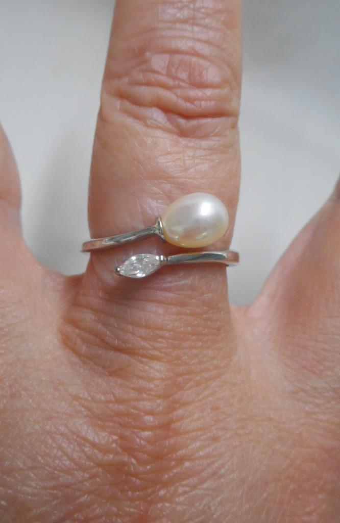 Zilveren ring met echte parel en steentje maat 18.5 nr.129, Sieraden, Tassen en Uiterlijk, Ringen, Zo goed als nieuw, Dame, 18 tot 19