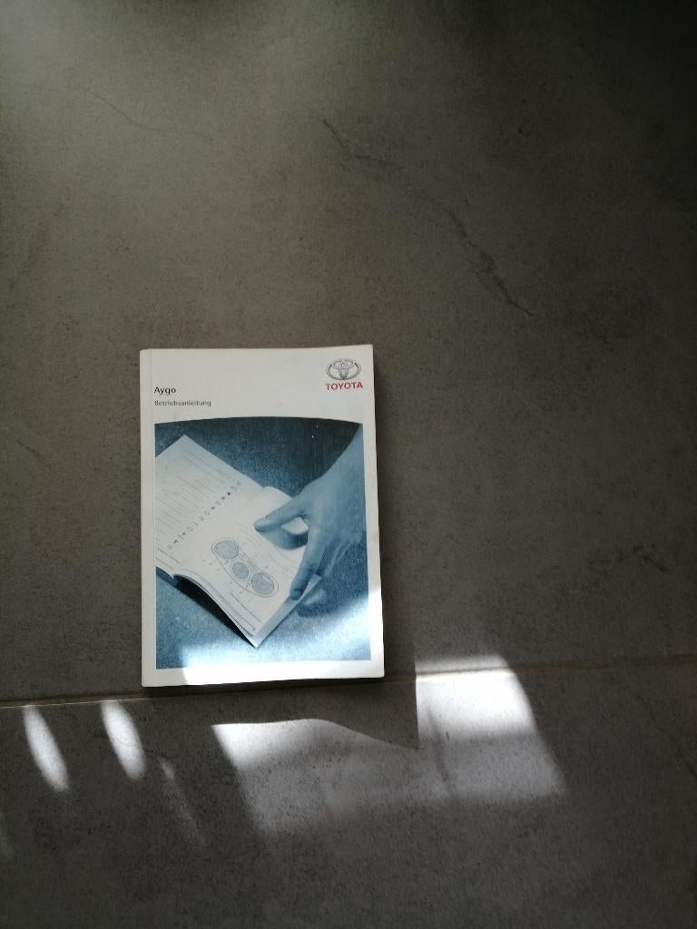 Gebruikershandleiding voor TOYOTA AYGO  2005/2014 (duits), Auto diversen, Handleidingen en Instructieboekjes, Ophalen of Verzenden