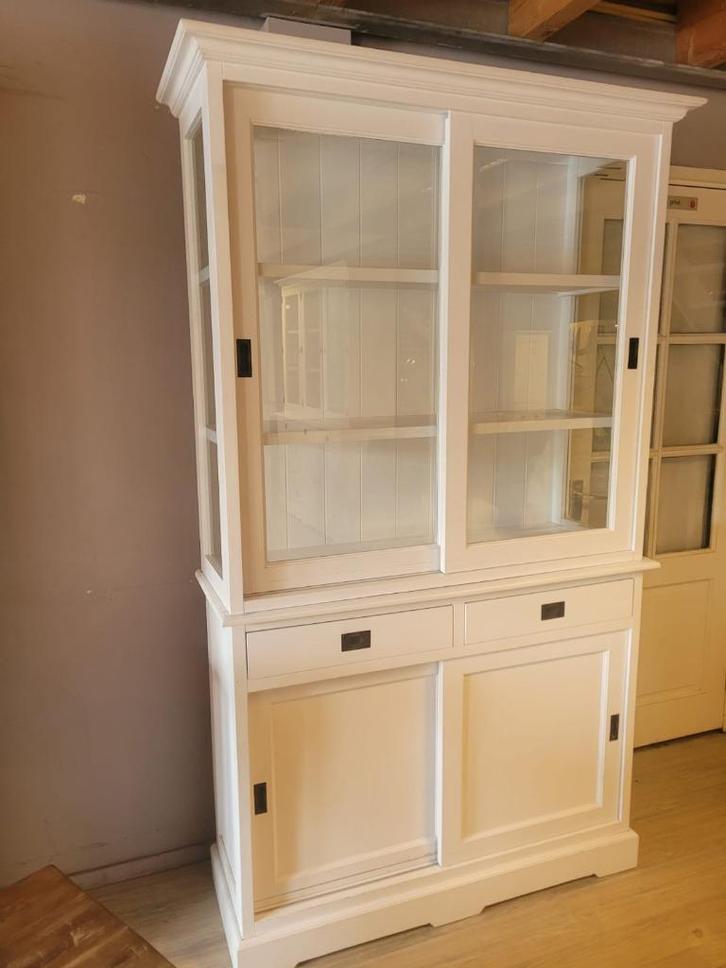 *ACTIE* Mooie Landelijke Witte Buffetkast/ Winkelkast (2519E, Huis en Inrichting, Kasten | Buffetkasten, Gebruikt, 200 cm of meer