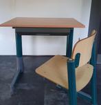 Vintage/Retro schooltafel/buro met stoel, Ophalen, Zo goed als nieuw, Stoel(en)