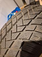 4x Vredestein Wintrac Pro 205/55 R19 Winterbanden, Auto-onderdelen, Banden en Velgen, Gebruikt, Band(en), Personenwagen, Ophalen