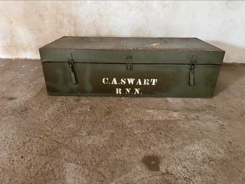 Militaire metalen opbergkist – 107x46x30 cm, Verzamelen, Militaria | Algemeen, Landmacht, Ophalen of Verzenden
