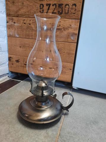 Metalen olielamp  lamp lights farms olielampje beschikbaar voor biedingen