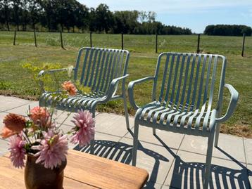 2x Tuinstoelen - Loungestoelen | Grijsgroen | Nieuwstaat beschikbaar voor biedingen