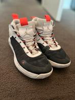 Basketbalschoenen maat 47, Ophalen of Verzenden, Gebruikt, Schoenen
