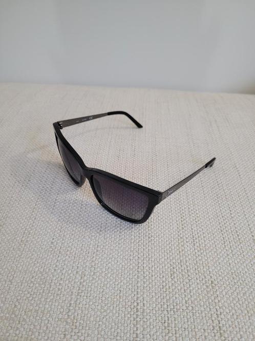 GUESS GU7240 Zonnebril Zwart Grijs, Sieraden, Tassen en Uiterlijk, Zonnebrillen en Brillen | Dames, Zo goed als nieuw, Zonnebril