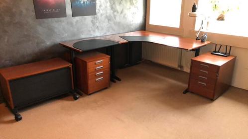 Ikea volledige thuiswerkplek Galant, Huis en Inrichting, Bureaus, Gebruikt, Bureau, In hoogte verstelbaar, Met wielen, Ophalen